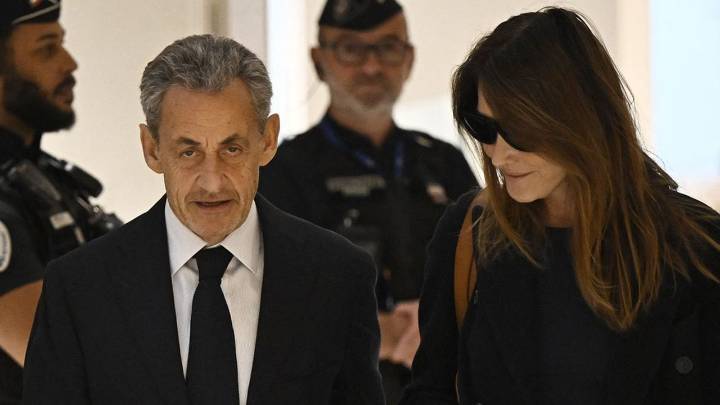 El expresidente de Francia Nicolas Sarkozy ha sido condenado a cinco años de cárcel