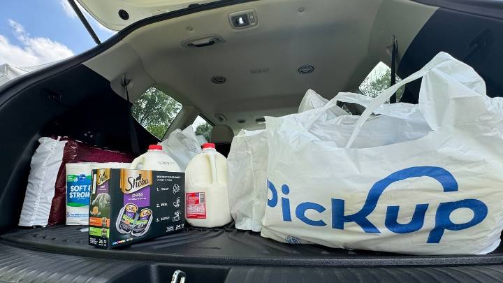 Some Kentuckians lose food benefits based off transactional data. Experts rebut