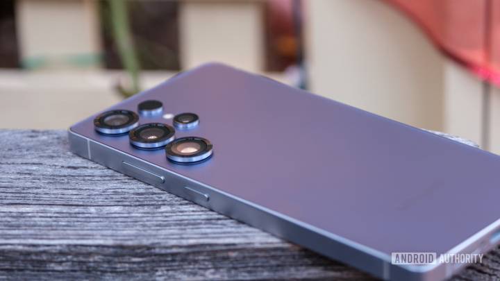 The Galaxy S26 Ultra might get a camera downgrade