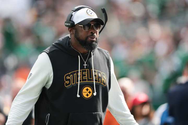 Mike Tomlin Refuses to Change Plans While Aaron Rodgers Faces Tough Reality With Steelers Steelers face a brutal schedule as Mike Tomlin sticks to plans; Rodgers confronts harsh odds with playoff hope
