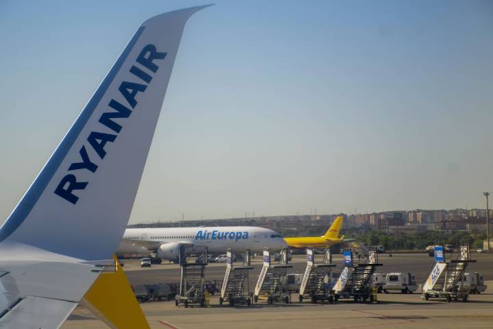 Óscar Puente: “Ryanair seguirá creciendo en España porque le conviene y gana dinero, pero no aceptaremos sus chantajes”