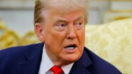 Trump afirma que Venezuela genera a EEUU un "problema tremendo" con el tráfico de drogas: "No lo consentiremos"