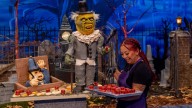 Food Network's fall TV favorites like 'Halloween Wars' return this week
