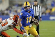 QB Eli Holstein throws 4 TDs as Pittsburgh surges by Central Michigan