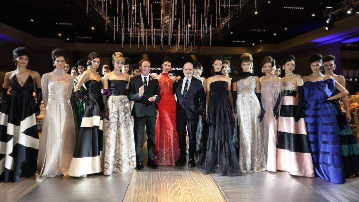 Laurencio Adot presentó su colección de alta costura en la gala solidaria de la Fundación Paolini