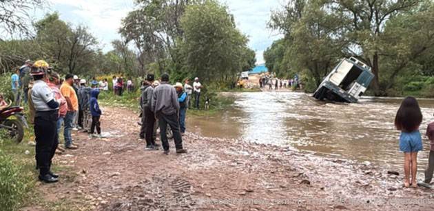 EQUIVOCADA MANIOBRA POR POCO ACABA EN TRAGEDIA