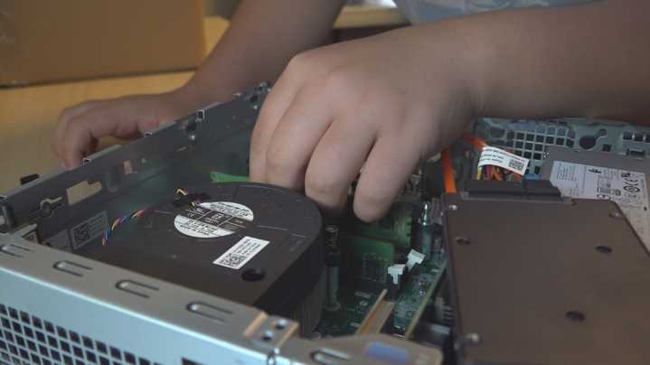 Maine kids build computers at Give IT Get IT program
