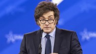 El presidente de Argentina derrotado por el peronismo en las elecciones legislativas en Buenos Aires