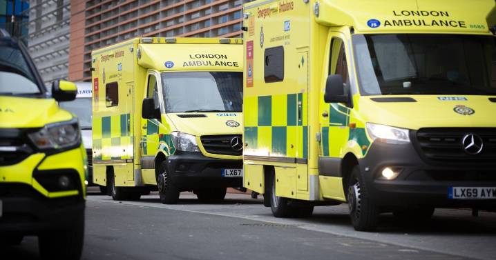 UK set for 'Autumn Covid surge' as hospitalisations reach year