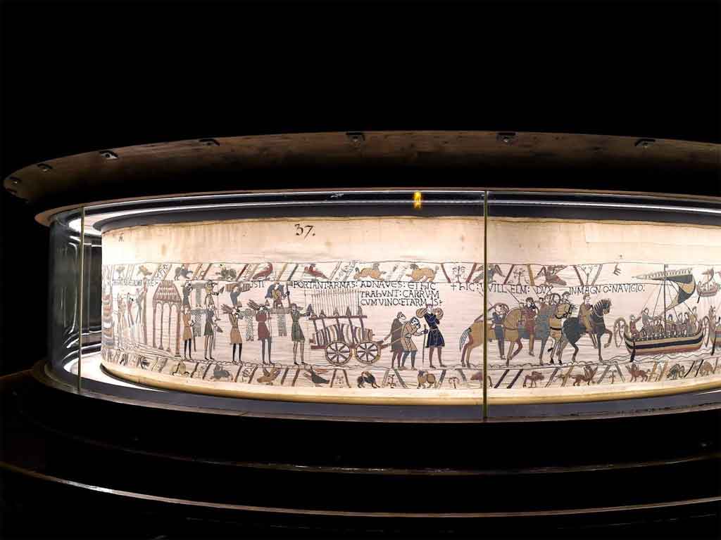 Desmontan en Francia famoso Tapiz de Bayeux para préstamo