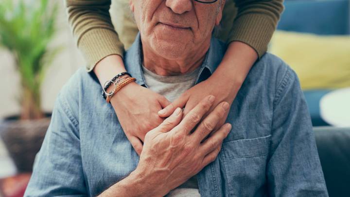 Estudio revela una conexión entre los trastornos digestivos y un mayor riesgo de desarrollar Alzheimer y Parkinson