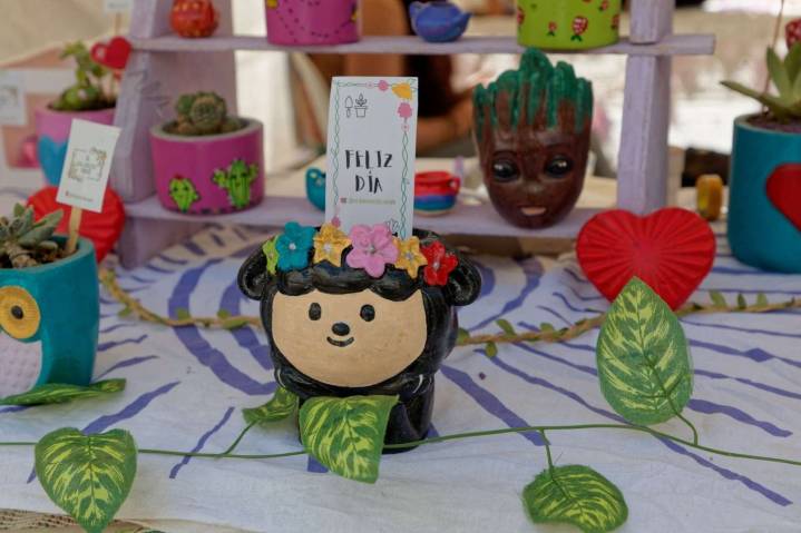 La Feria Emprender sigue impulsando artesanos y emprendedores locales