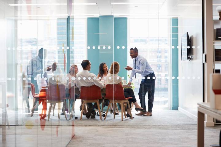Handling the five cross-pressures of modern leadership requires a new approach