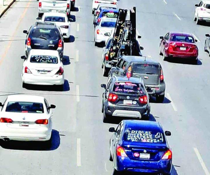 Exigen tarifas justas y seguridad social