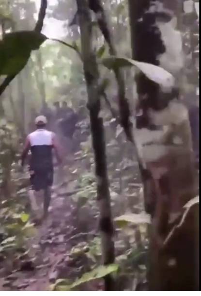 Tensión en Putumayo :ejército nacional enfrenta asonada en operativo contra minería ilegal.