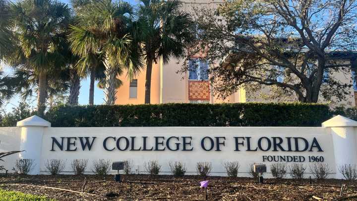 Ex-insider pushes New College privatization in break with DeSantis