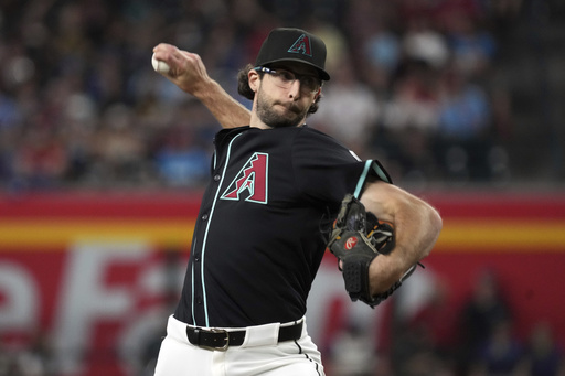 Gallen y Diamondbacks vencen 4-3 a Filis y están a 2 juegos del último comodín en la Nacional