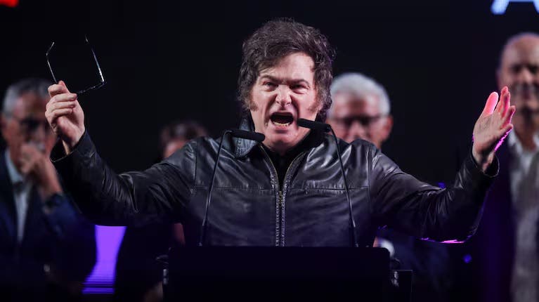 En medio de la tensión con los gobernadores, Javier Milei lanzará la campaña nacional en Córdoba