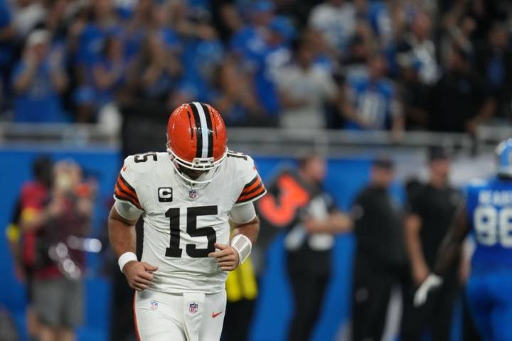 Browns fall to Lions, 34