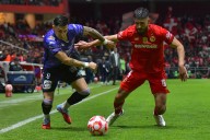 Héctor Herrera anota y es expulsado en la victoria de Toluca ante Mazatlán