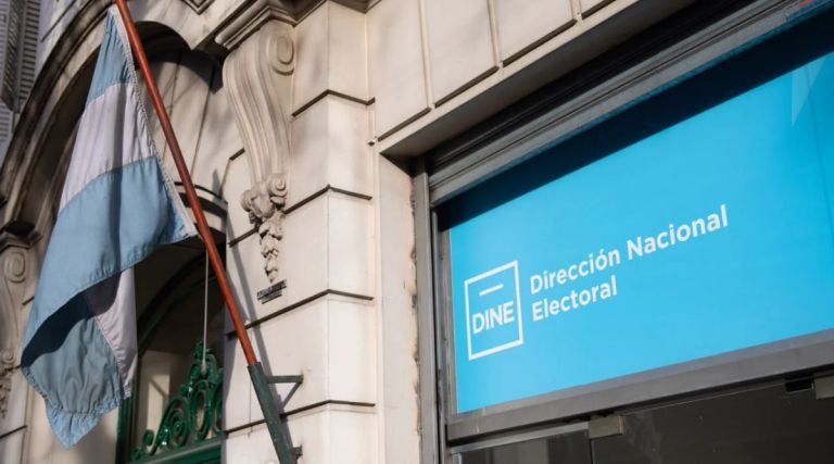 El Gobierno entregó a la Cámara Electoral los códigos fuente para transmisión y recuento de resultados