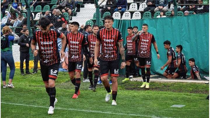 ¿Cómo quedó posicionado Patronato tras el empate ante San Miguel?