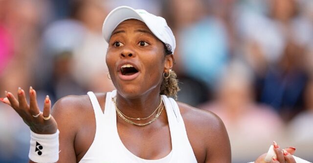 U.S. Tennis Star Apologizes for Criticizing Chinese Food