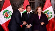 Martín Vizcarra dice que Santiváñez «es el presidente» y Dina Boluarte es «un adorno»