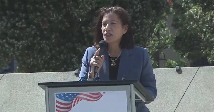 Warnings of threats to U.S. Constitution highlighted at San Francisco "Constitution Day" event