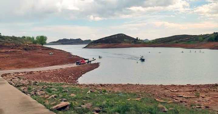 Crews search Horsetooth Reservoir for missing paddleboarder
