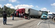 Fuerte accidente en la autopista México-Querétaro deja cuatro personas lesionadas
