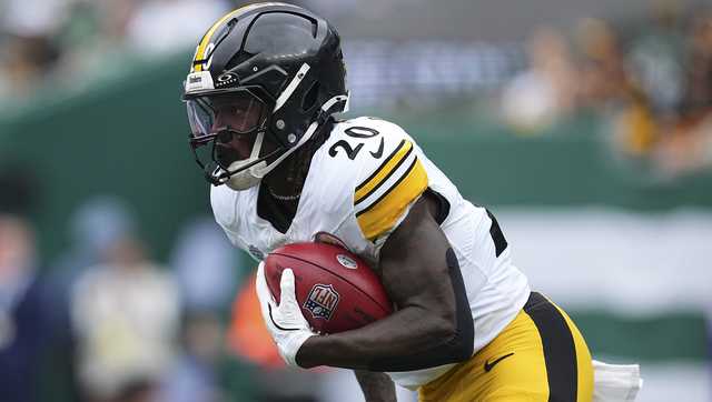 Steelers rookie Kaleb Johnson is off the kick