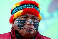 Indígenas de Ecuador niegan participación en minería ilegal y piden cooperación a Noboa
