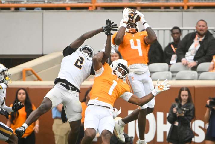 How to watch ESPN’s ‘College GameDay’ in Knoxville for free today