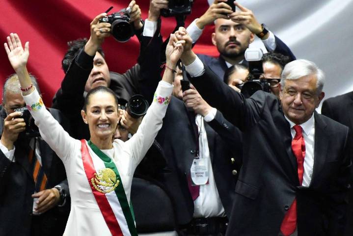 POLITICÓN: Sheinbaum, Primer Informe: 11 meses de gestión bajo la sombra de AMLO