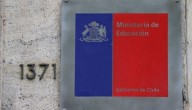 Funcionarios Mineduc emitían y vendían falsos certificados de estudios para obtener licencias de conducir