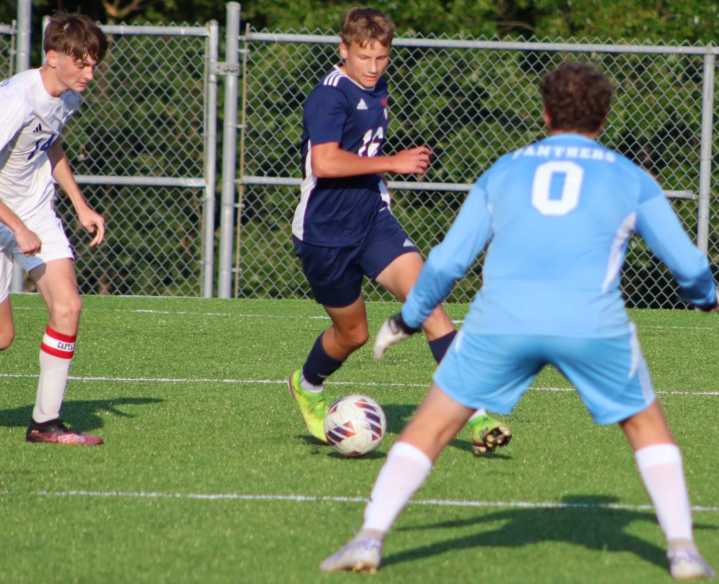 Childers dons the hat (trick) as Stars top Jennings