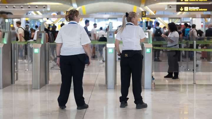Más caos en el aeropuerto de Barajas en la tercera jornada de huelga en los controles de seguridad