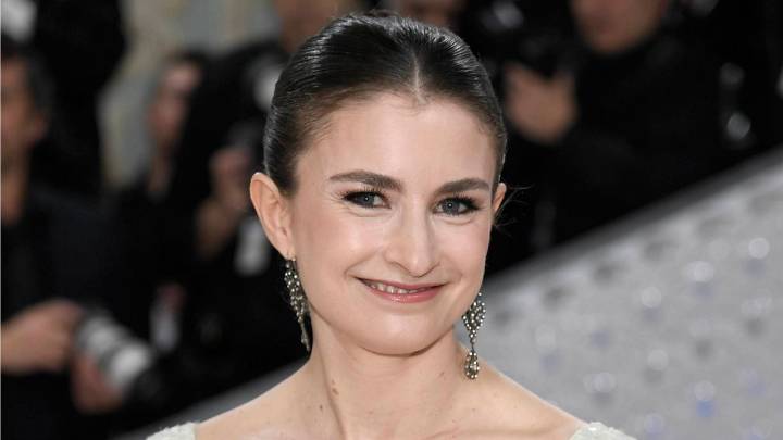 Anna Wintour taps Chloe Malle as Vogue successor