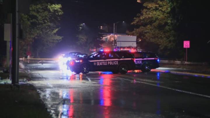 1 dead in crash on Aurora Avenue in Phinney Ridge