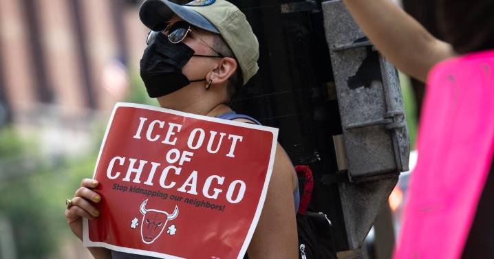 Chicago mayor says city "received no notice" ahead of Homeland Security's "Operation Midway Blitz" announcement