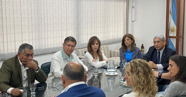 Flavia Royón: "Desfinanciar a la UNSa es recortar el futuro de Salta"