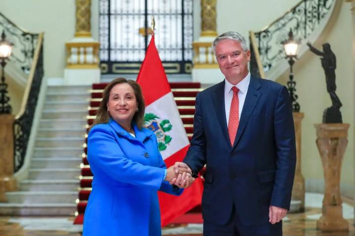 Presidenta Boluarte se reunió con el secretario general de la OCDE, Mathias Cormann