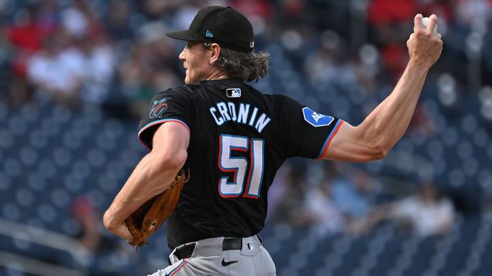 Marlins pitcher lands in free agency before undergoing Tommy John surgery
