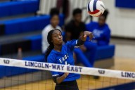 Volleyball: Klarke Mosby helps Lincoln