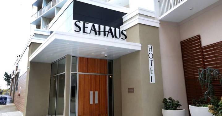 Atlantic City's newest hotel shows off in stylish fashion