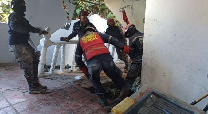 Colapso de una vivienda en Cotiza, Caracas deja un fallecido y cuatro heridos
