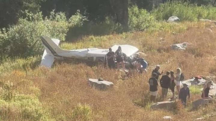 1 dead, 1 critically injured in plane crash in Little Cottonwood Canyon