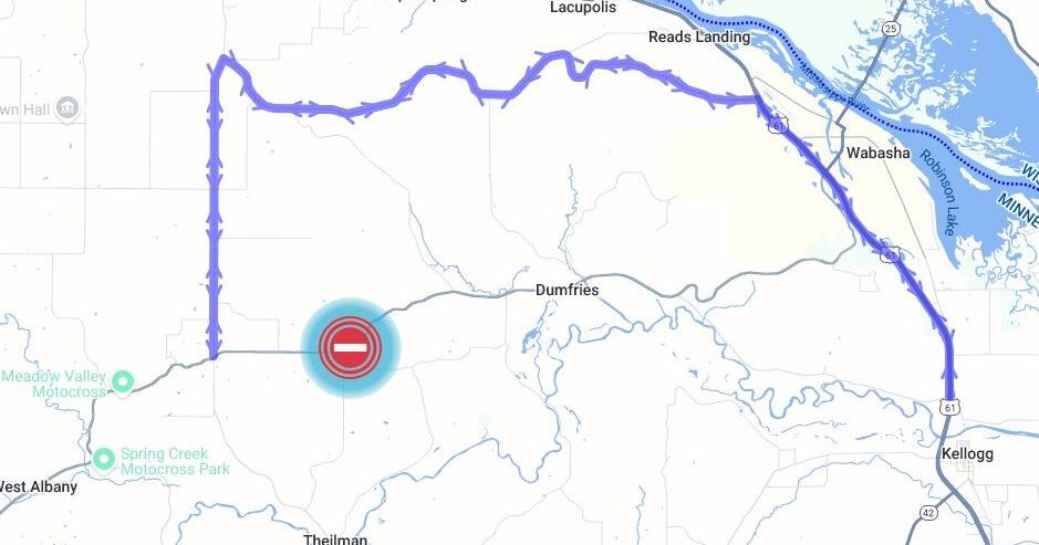 Crash closes Hwy. 60 west of Wabasha