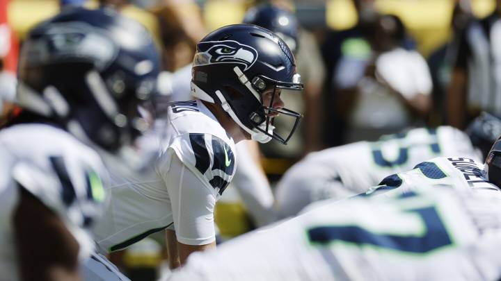 Seahawks jump out to 7-0 lead in Pittsburgh